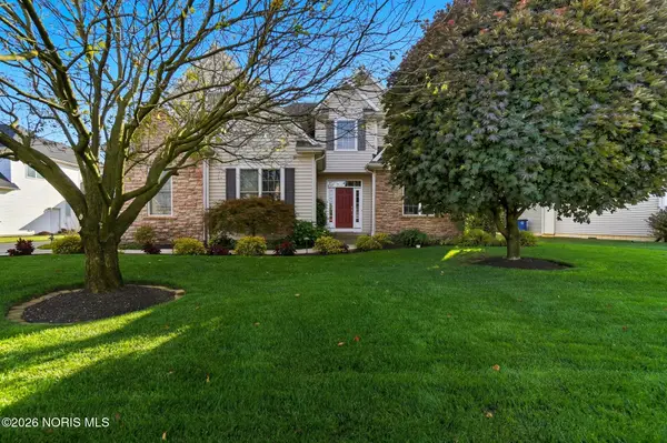 2334 Sunflower Court, Perrysburg, OH 43551