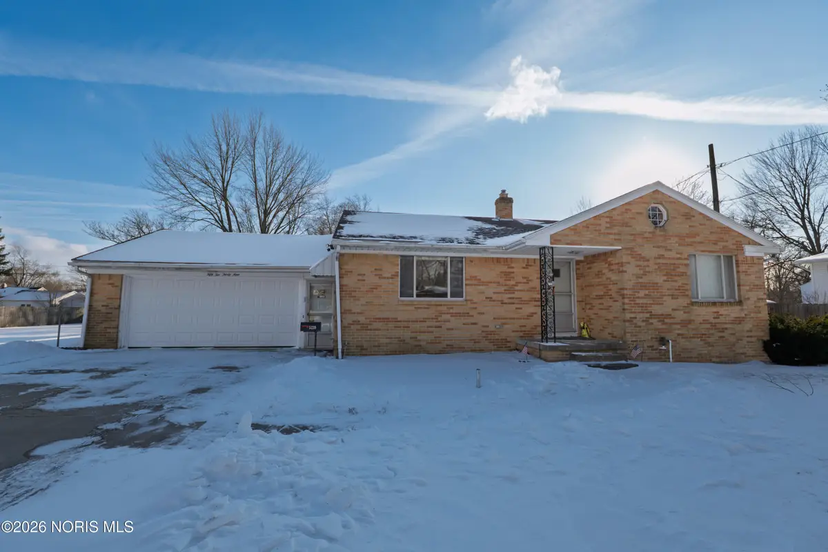 5239 Mc Gregor Lane, Sylvania, OH 43560 - Image #1