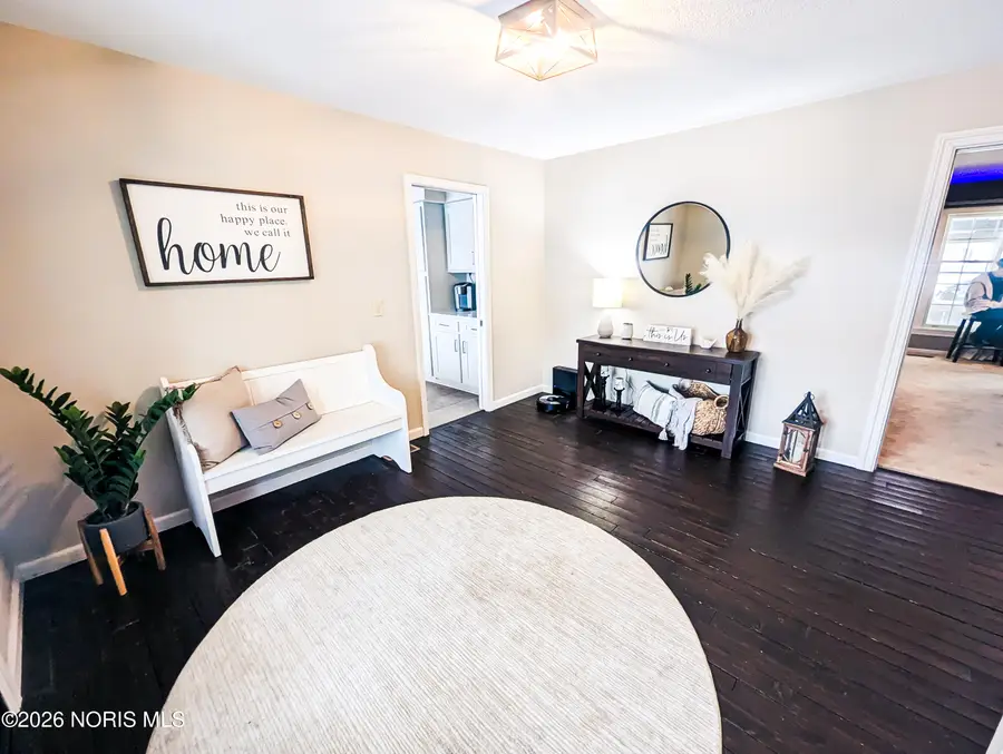 3404 Gwilym Road, Fostoria, OH 44830 - #2