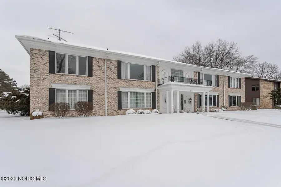 6562 Woodhall Drive, Sylvania, OH 43560 - Image #2