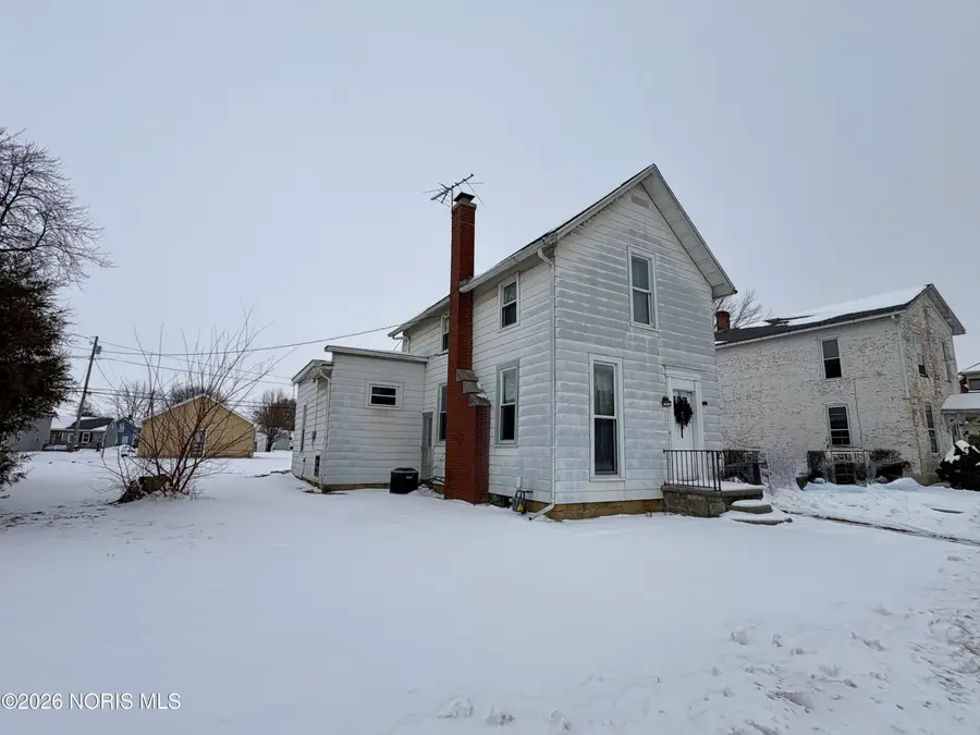 376 W Perry Street, Tiffin, OH 44883 - #2
