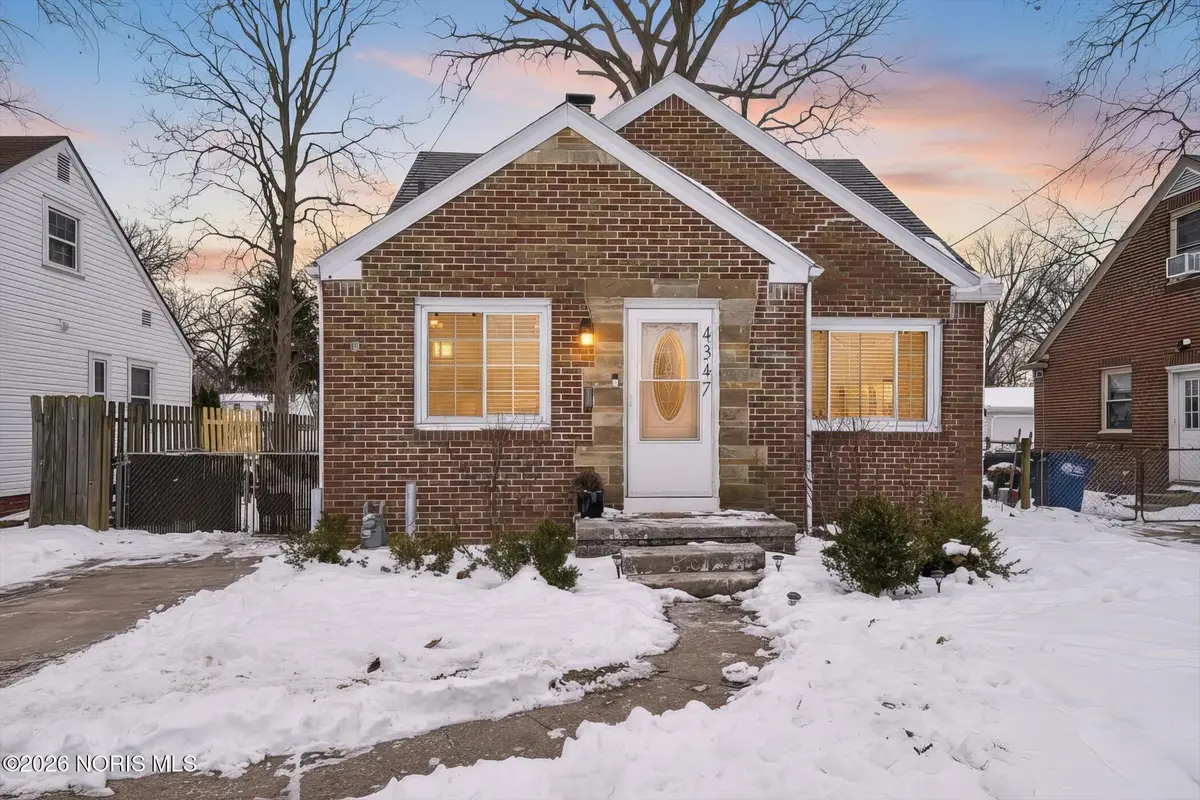 4347 S Detroit Avenue, Toledo, OH 43614 - Image #1