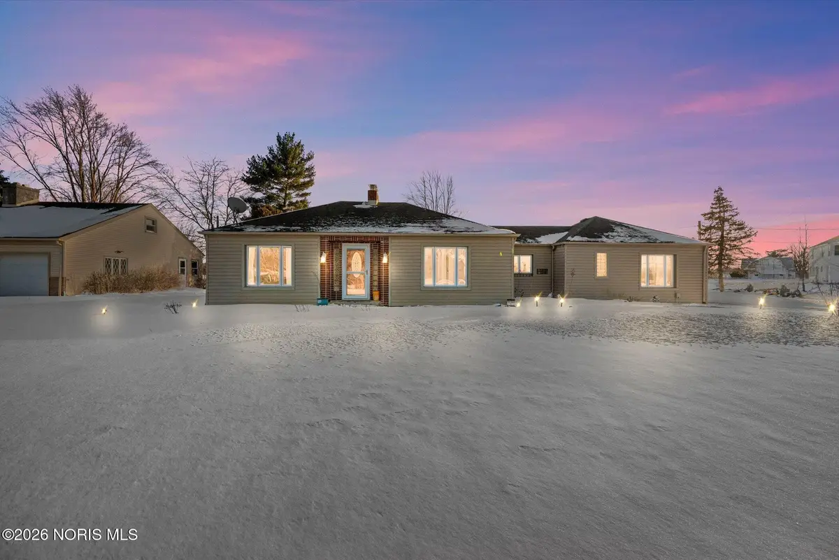 907 Huddle Road, Napoleon, OH 43545 - Image #1