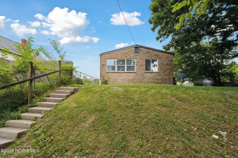 1022 Liberty Street, Toledo, OH 43605 - Image #2