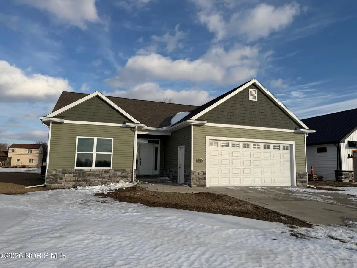 3095 E Plaza Boulevard, Northwood, OH 43619 - #1