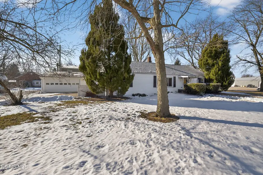 145 W Bryant Street, Wayne, OH 43466 - #3