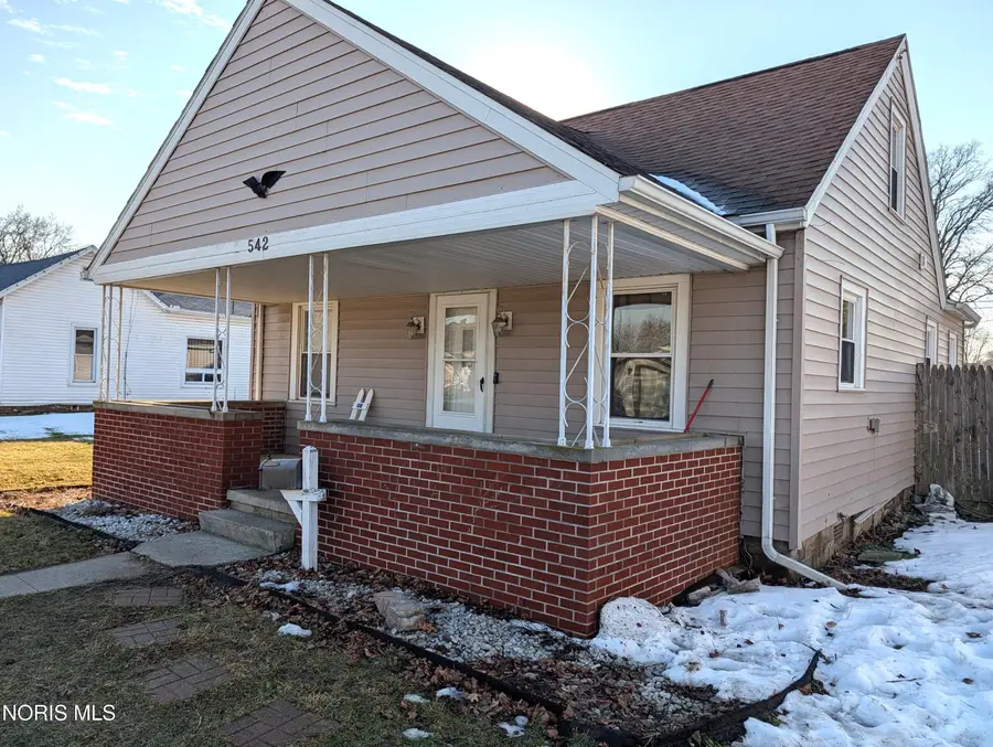 542 S Beech Street, Bryan, OH 43506 - #2