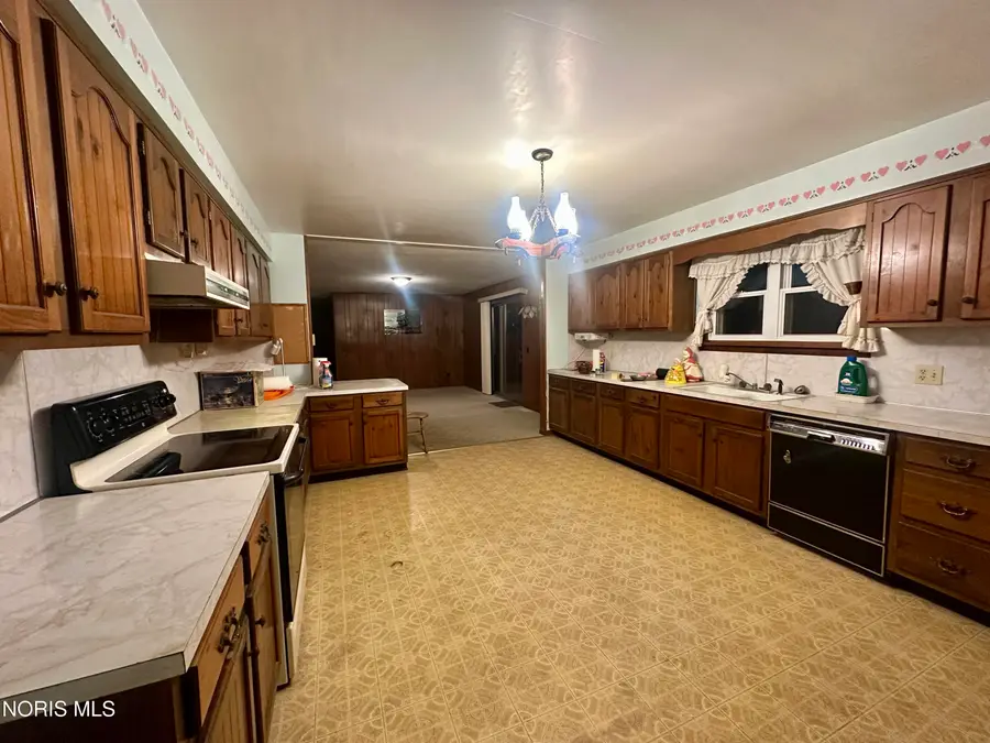 8845 W State Rte 163, Oak Harbor, OH 43449 - #3