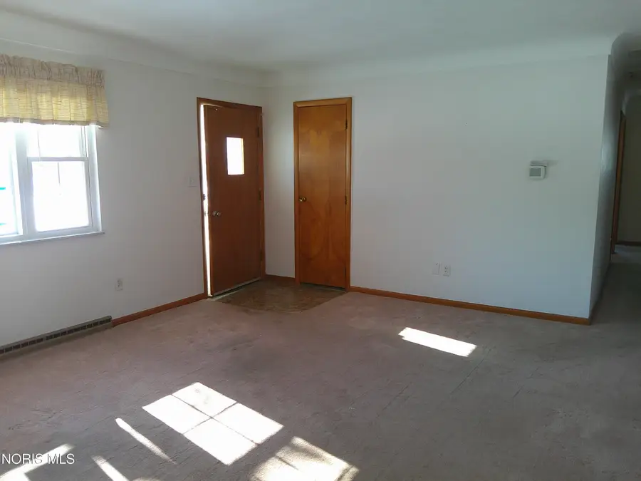 134 W Reed Avenue, Bowling Green, OH 43402 - #3