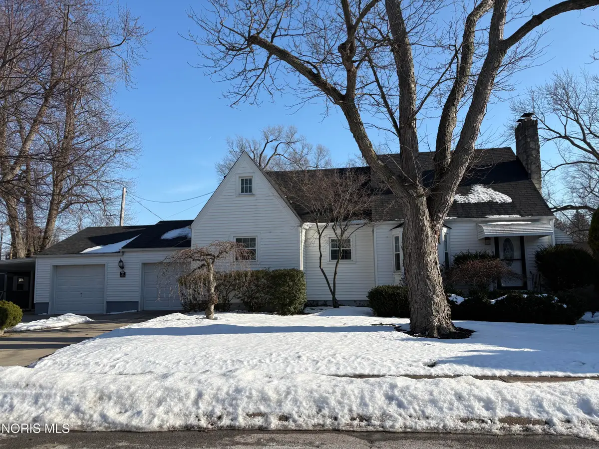 99 N Masters Court, Maumee, OH 43537 - #1