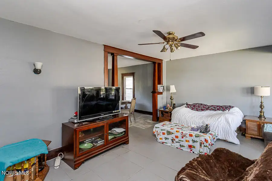 119 Gradolph Street, Toledo, OH 43612 - #2