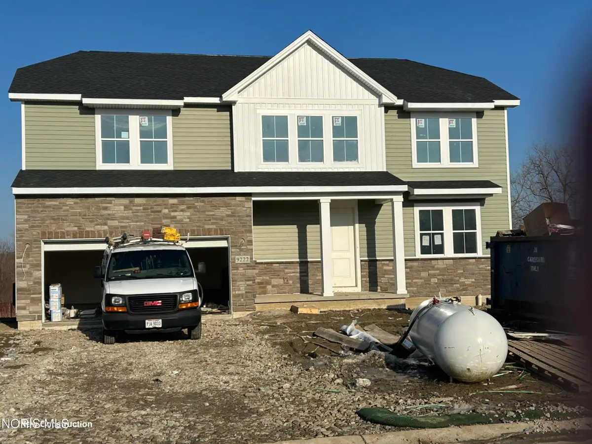 9222 Mile View Court, Sylvania, OH 43560 - #1