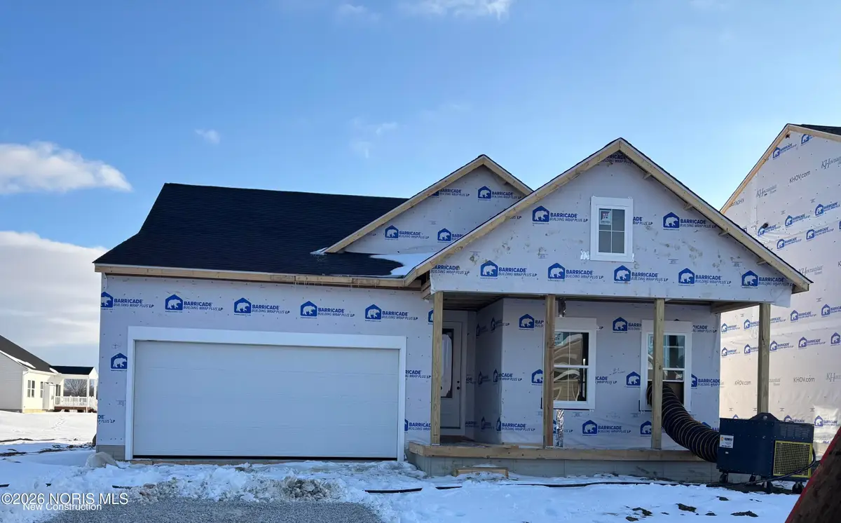 919 Darter Drive, Bowling Green, OH 43402 - #1