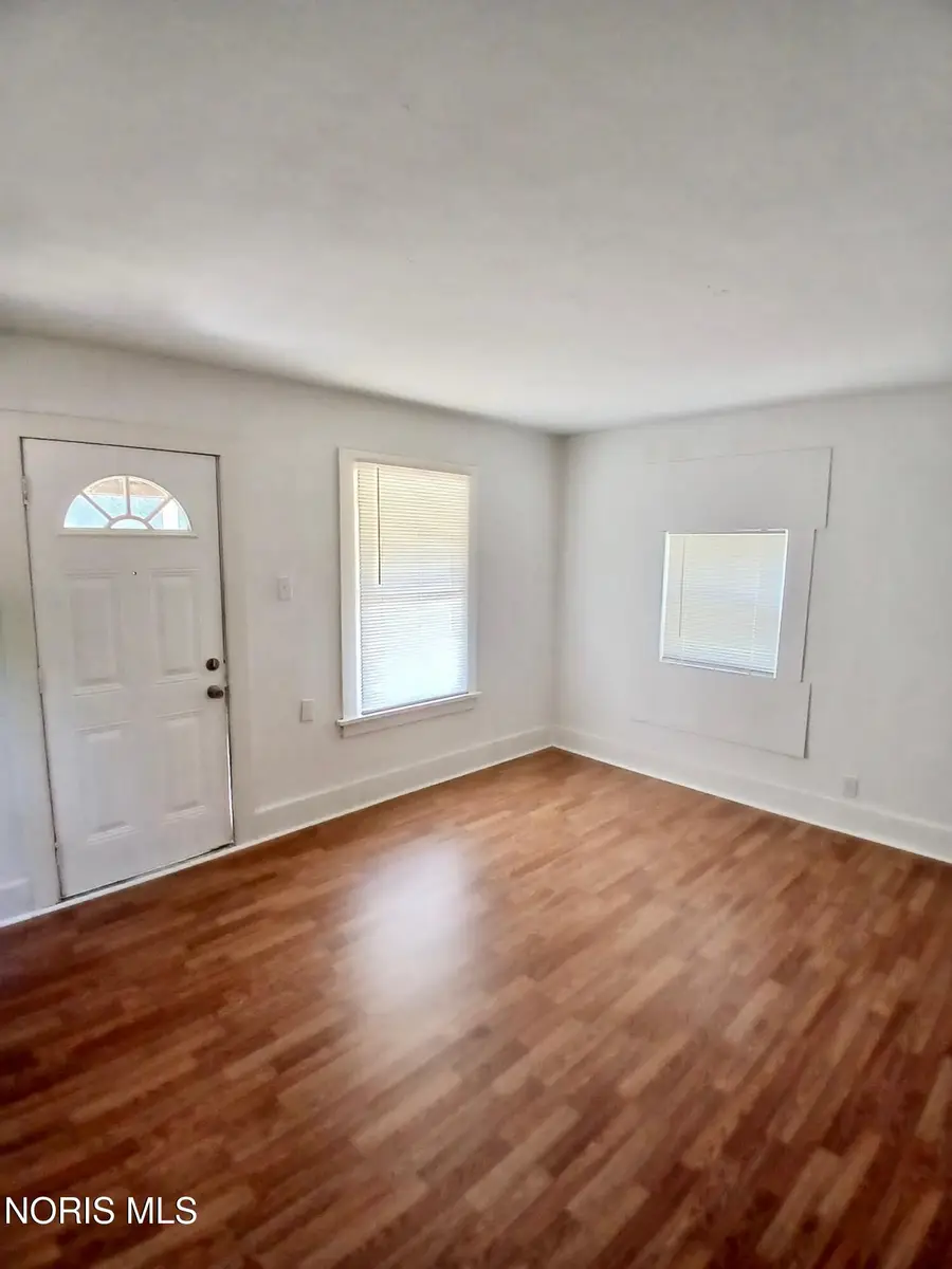 432 Johnson Avenue, Alliance, OH 44601 - #2