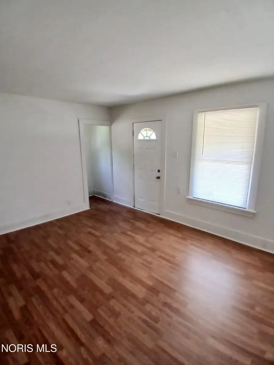 432 Johnson Avenue, Alliance, OH 44601 - #3