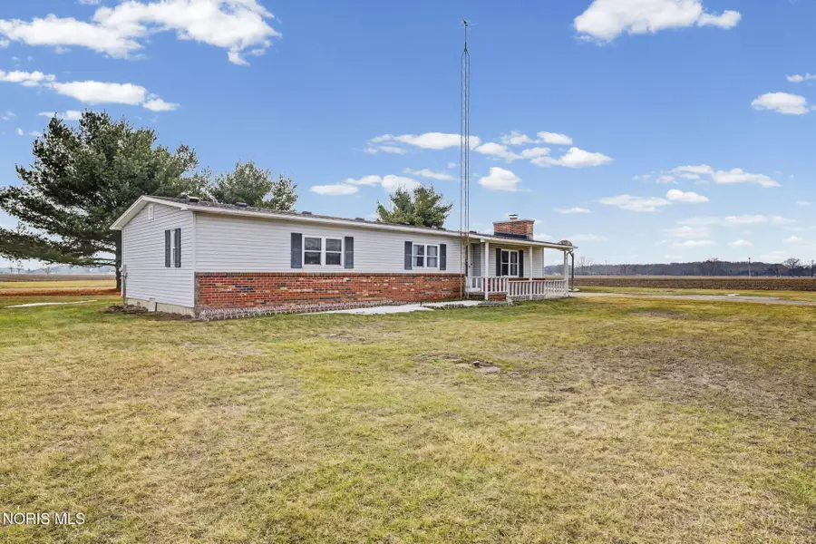 3859 Co Rd C, Swanton, OH 43558 - #3