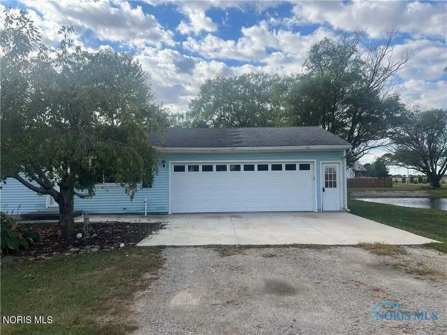 10917 Nelson Road, Bowling Green, OH 43402 - #2