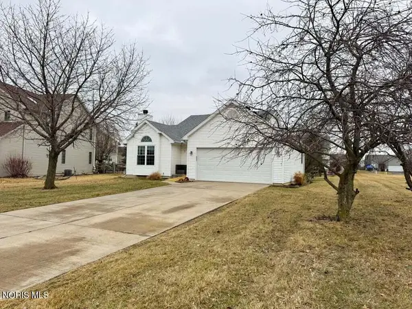 29751 Brookview Court, Perrysburg, OH 43551