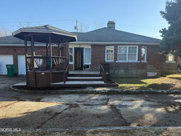 2826 Olde Curtice Road, Northwood, OH 43619