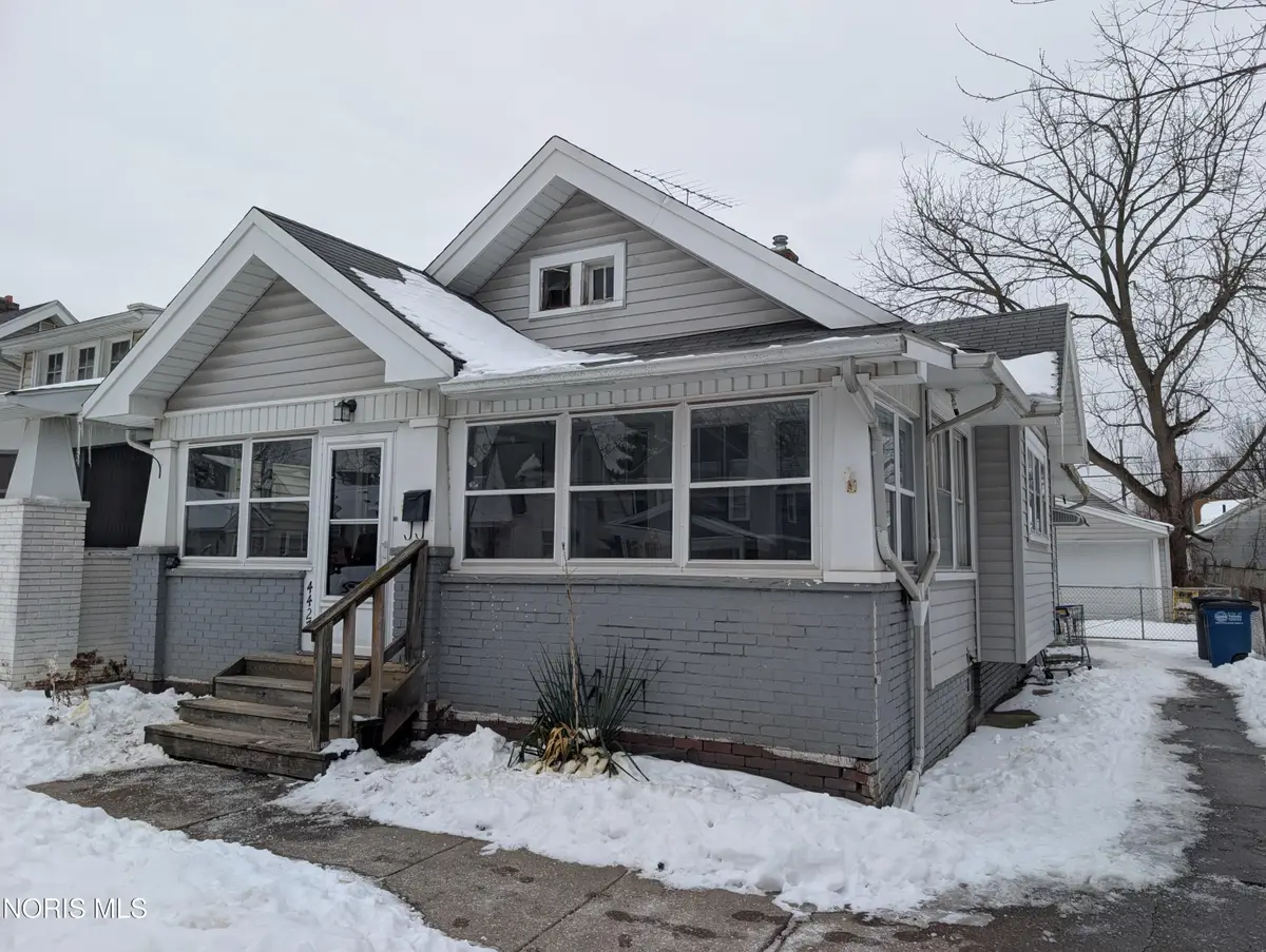 4427 Asbury Drive, Toledo, OH 43612 - #1