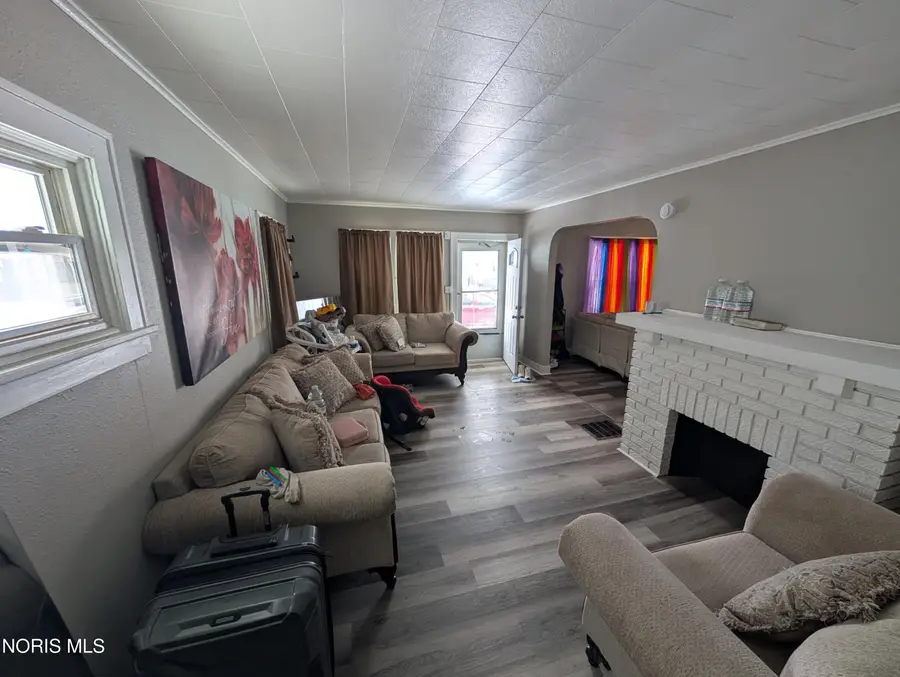 4037 Packard Road, Toledo, OH 43612 - #3