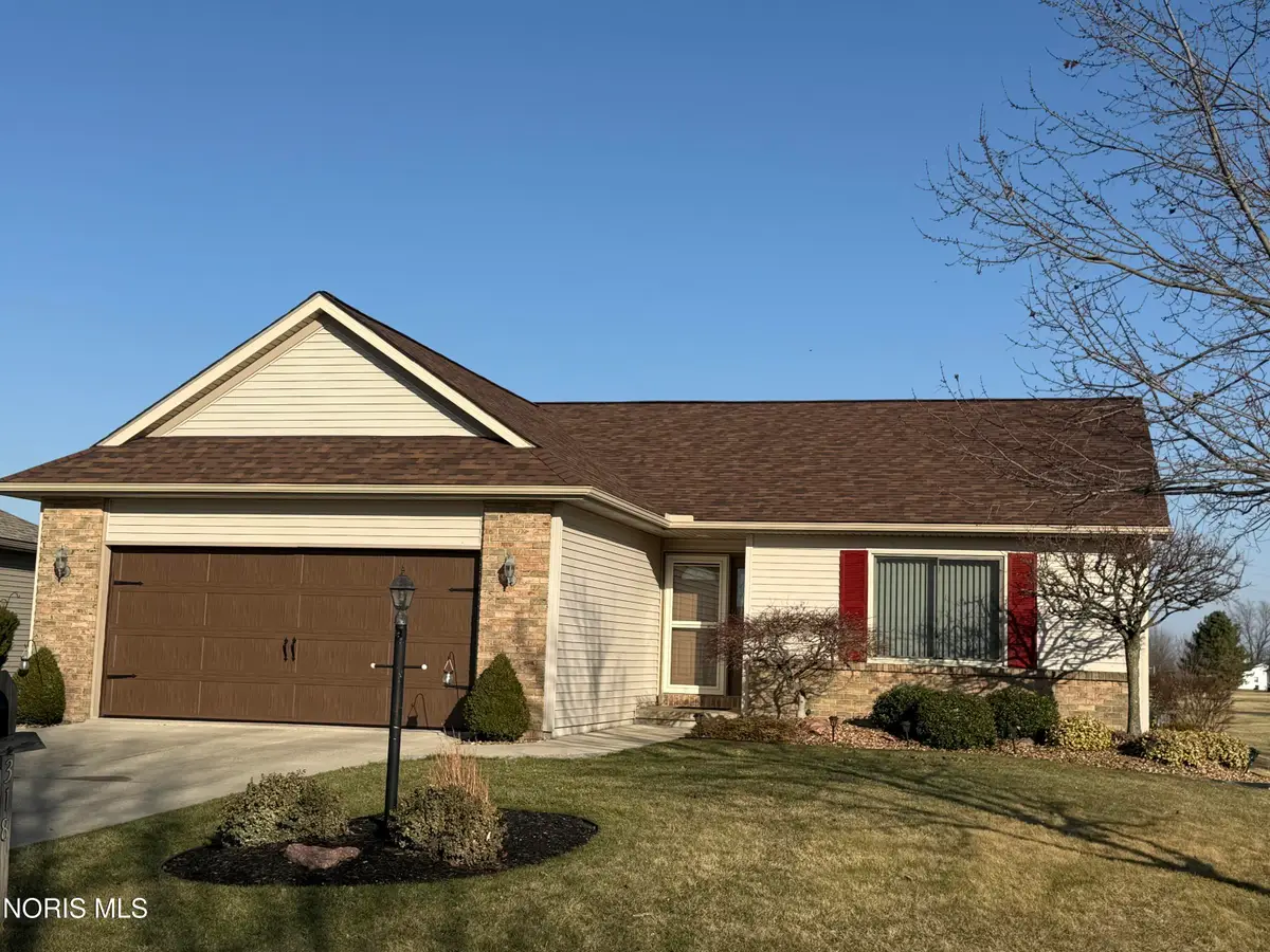 318 Country Meadows Drive, Oak Harbor, OH 43449 - #1