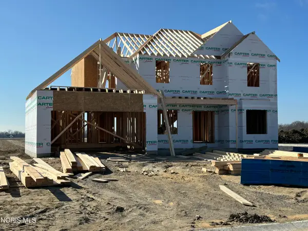 9841 Featherwood Lane, Sylvania, OH 43560