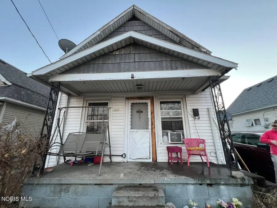 160 Dearborn Avenue, Toledo, OH 43605 - #2