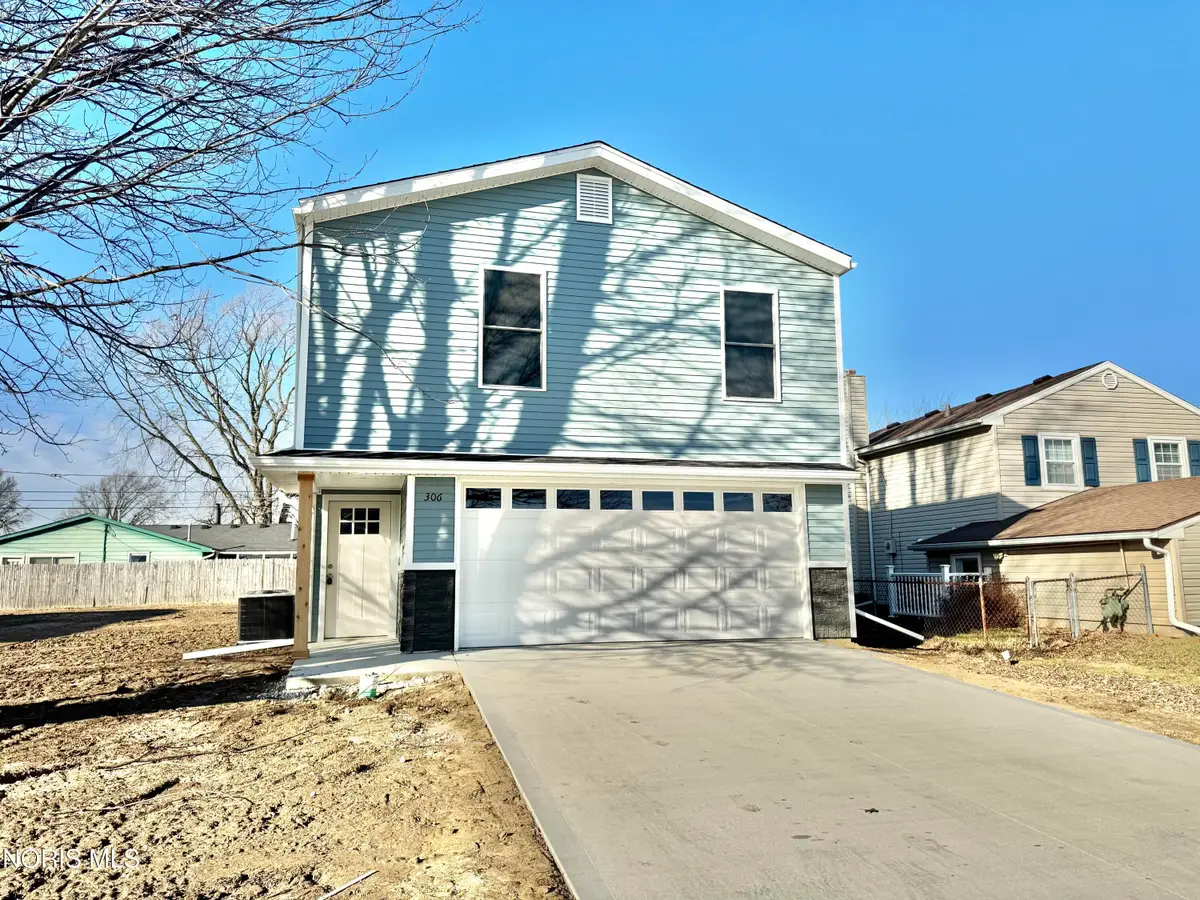 306 Dillrose Drive, Northwood, OH 43619 - #1