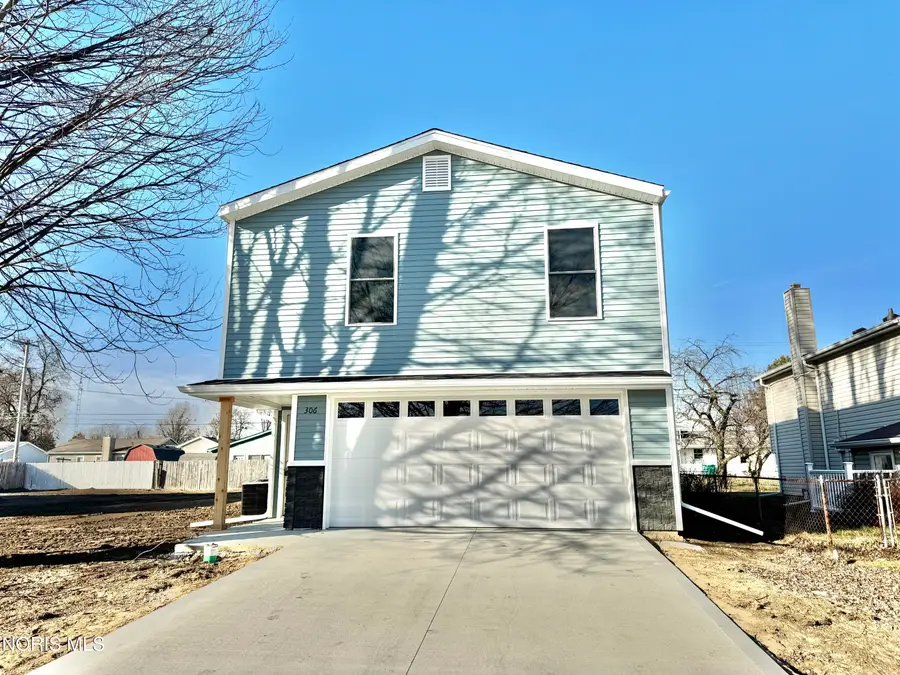 306 Dillrose Drive, Northwood, OH 43619 - #2