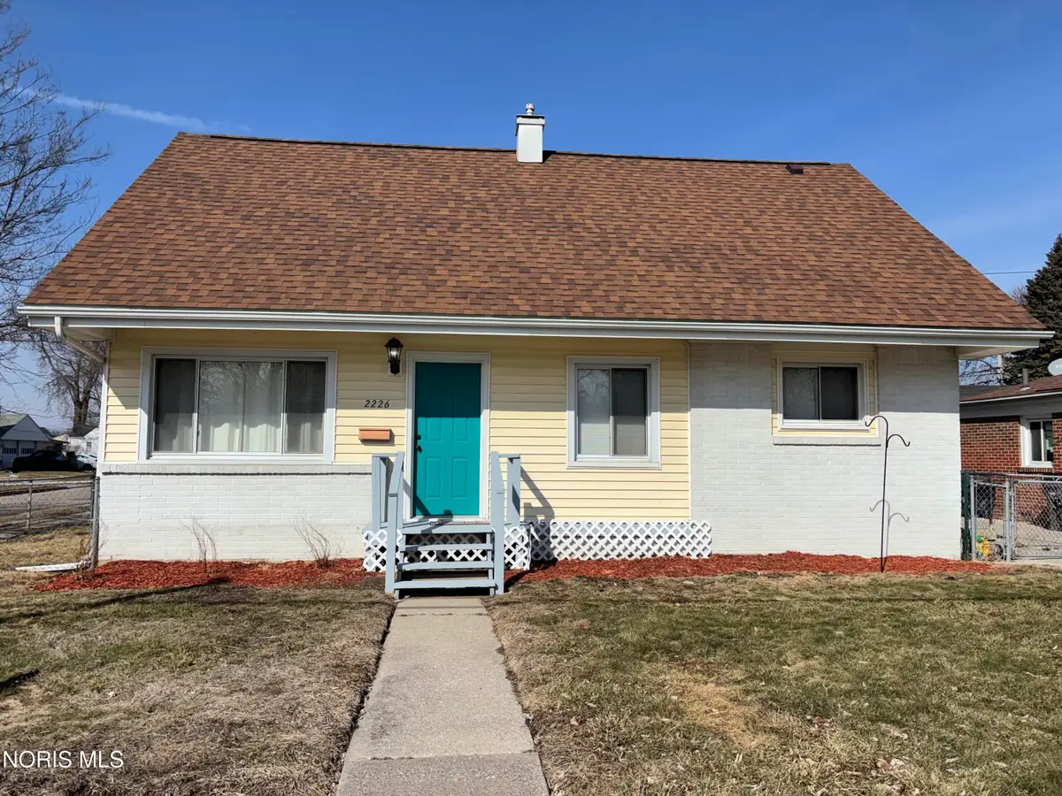 2226 Peabody Avenue, Toledo, OH 43614 - #1