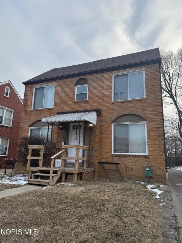 3430 Douglas Road, Toledo, OH 43606