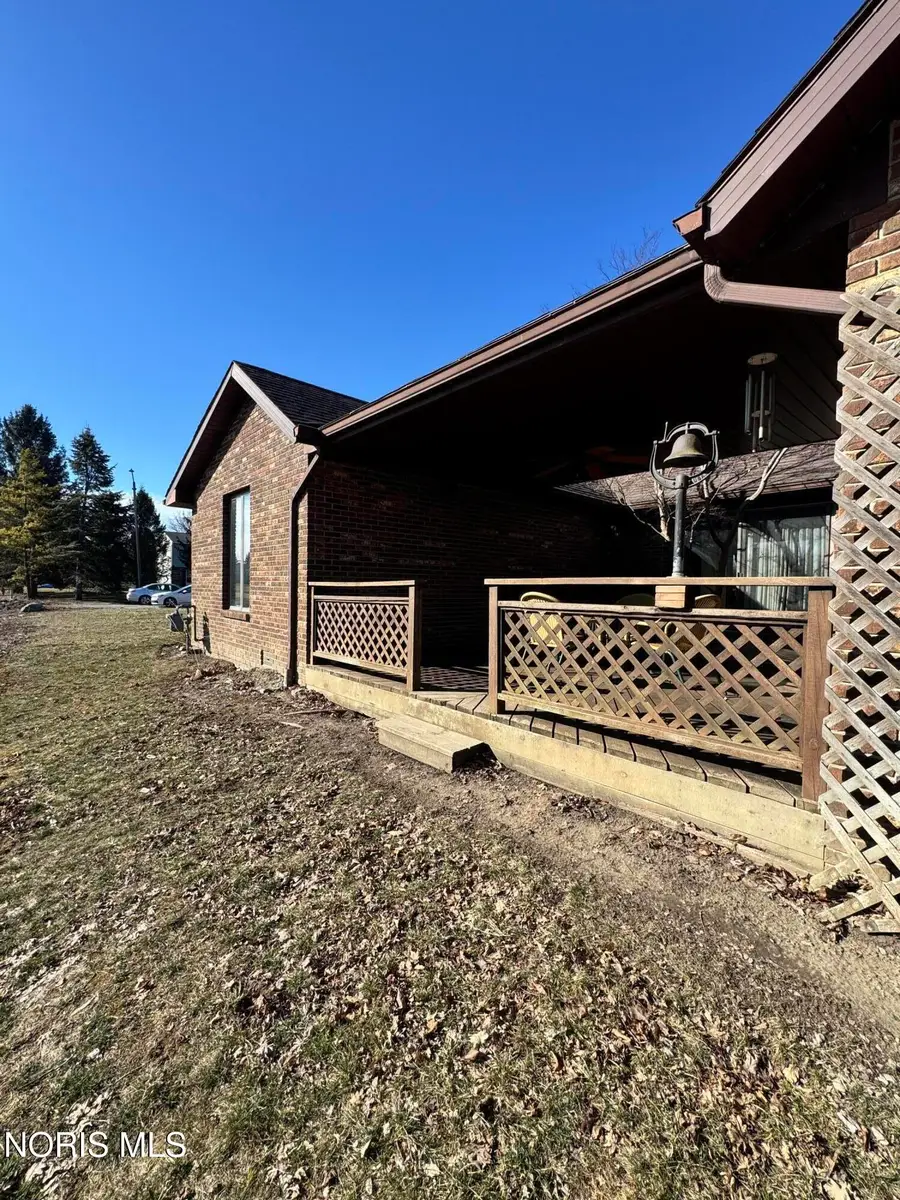 601 Pheasant Drive, Bowling Green, OH 43402 - #2