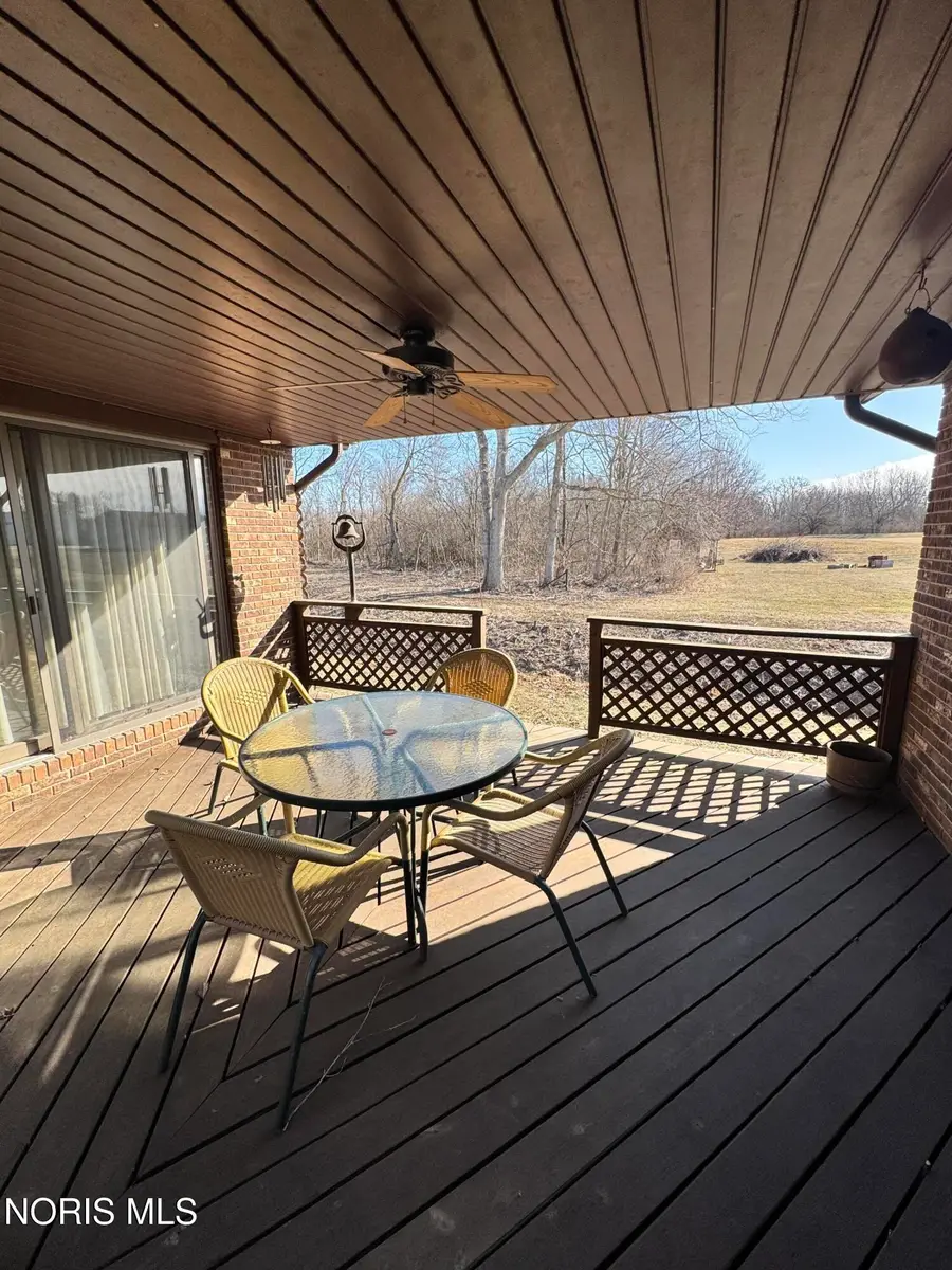 601 Pheasant Drive, Bowling Green, OH 43402 - #3