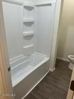 527 W Sandusky Street, Findlay, OH 45840 - #3