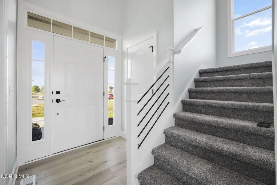 8520 Hocking Cove, Waterville, OH 43566 - #3