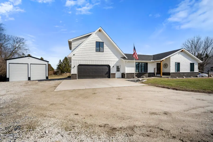 24579 Thompson Road, Perrysburg, OH 43551 - #3