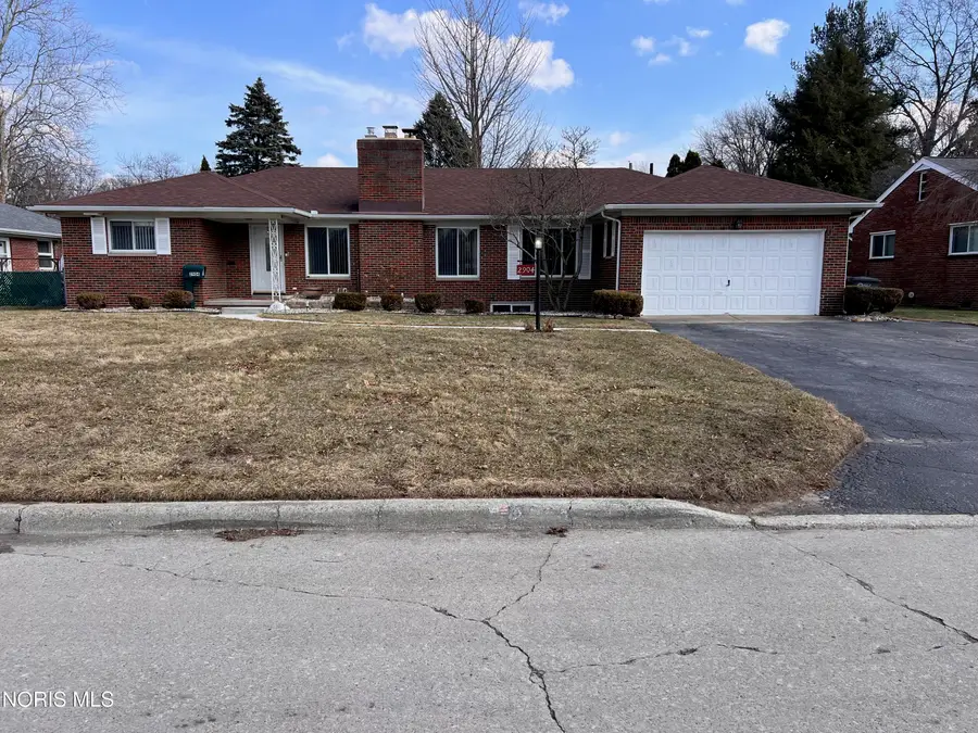 2904 Isha Laye Way, Toledo, OH 43606 - #2