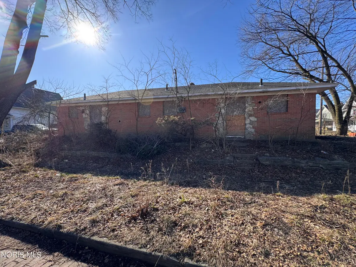 535 Carlton Street, Toledo, OH 43609 - #1