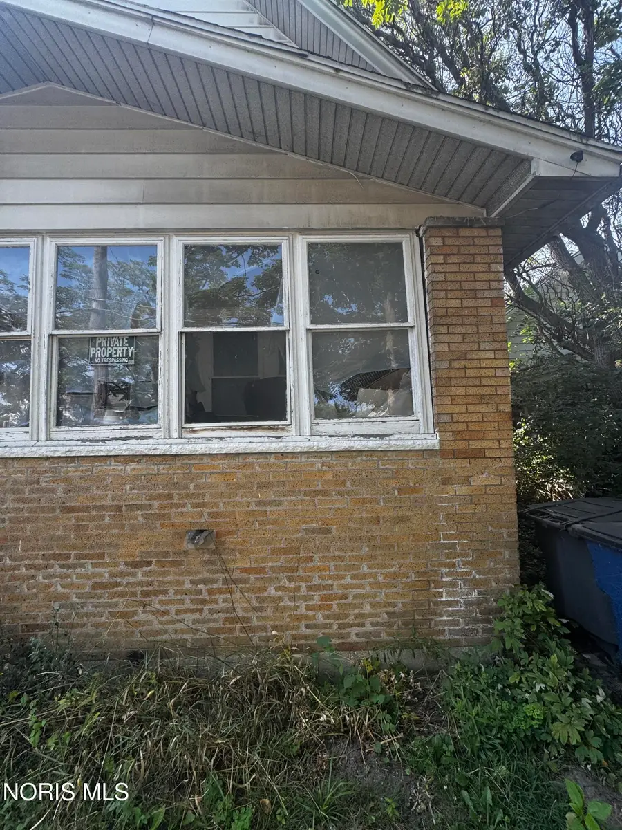 824 Bartley Place, Toledo, OH 43609 - #3