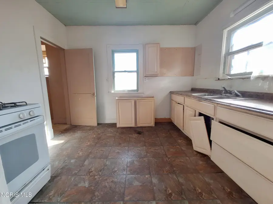 331 Mellington Drive, Toledo, OH 43610 - #2