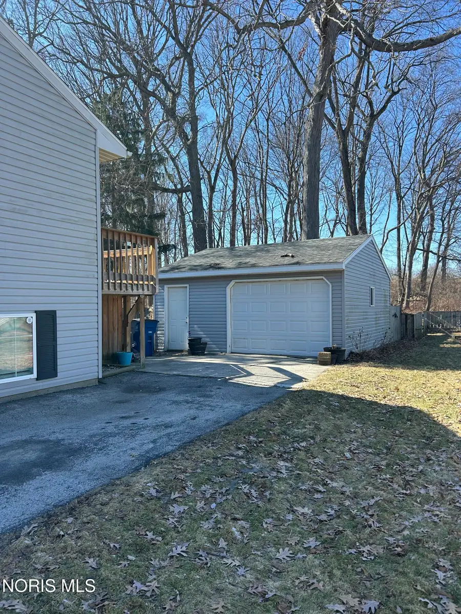 56 Dunderry Lane, Toledo, OH 43615 - #3