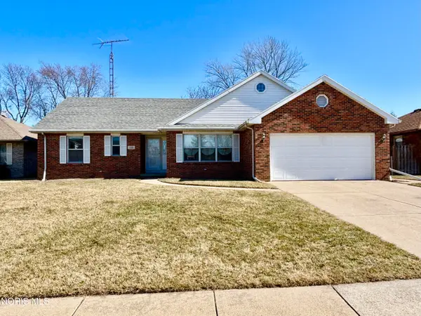 120 Luella Avenue, Oregon, OH 43616