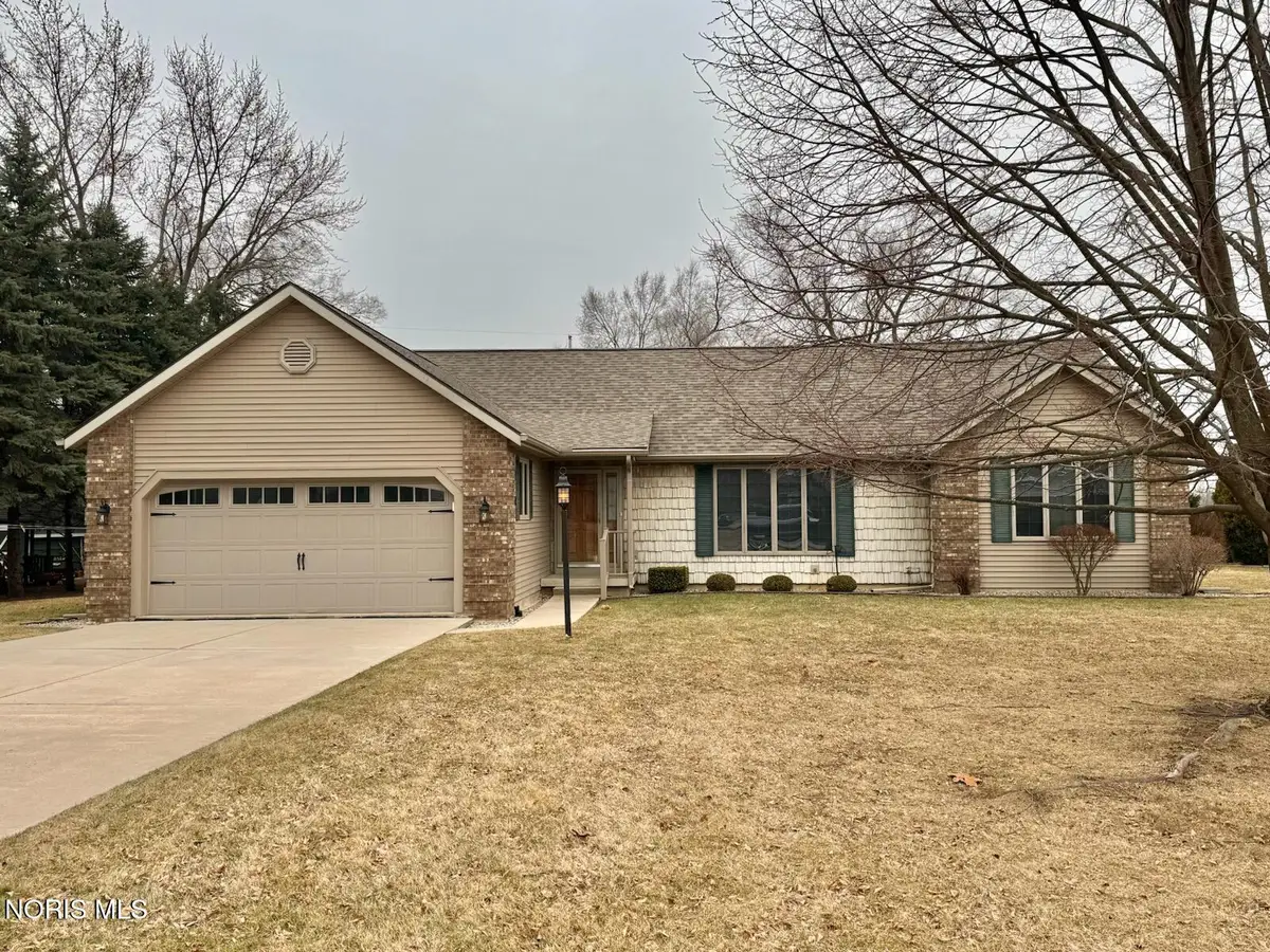 202 Sycamore Lane, Bryan, OH 43506 - #1