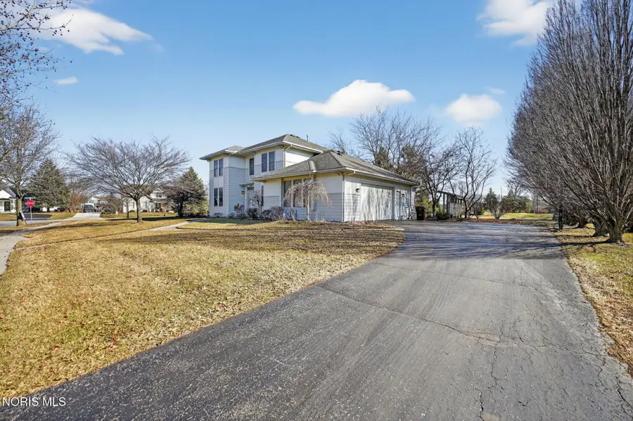 8631 Stone Post Road, Sylvania, OH 43560 - #3