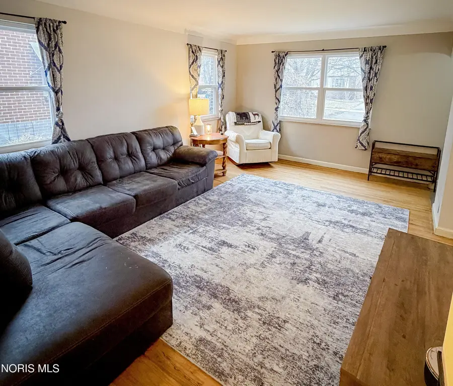 4233 Garrison Road, Toledo, OH 43613 - #2