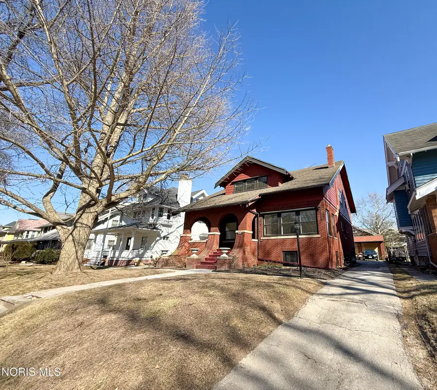 2520 Robinwood Avenue, Toledo, OH 43610 - #3