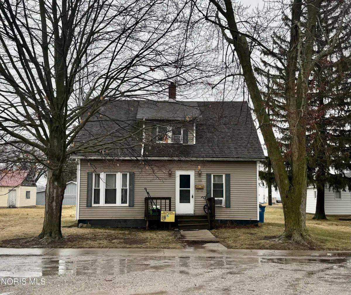 330 N Emmett Street, Bryan, OH 43506 - #1