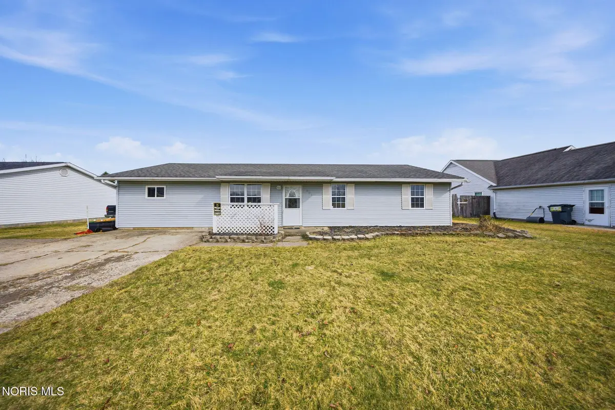 891 N Woodland Avenue, Clyde, OH 43410 - #1