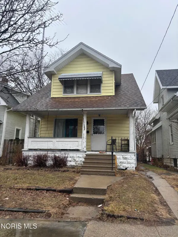 647 Carlton Street, Toledo, OH 43609